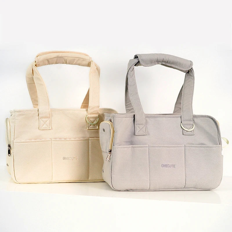 Pets go out and pack puppies. Portable one-shoulder bags are suitable for cats and small dogs.